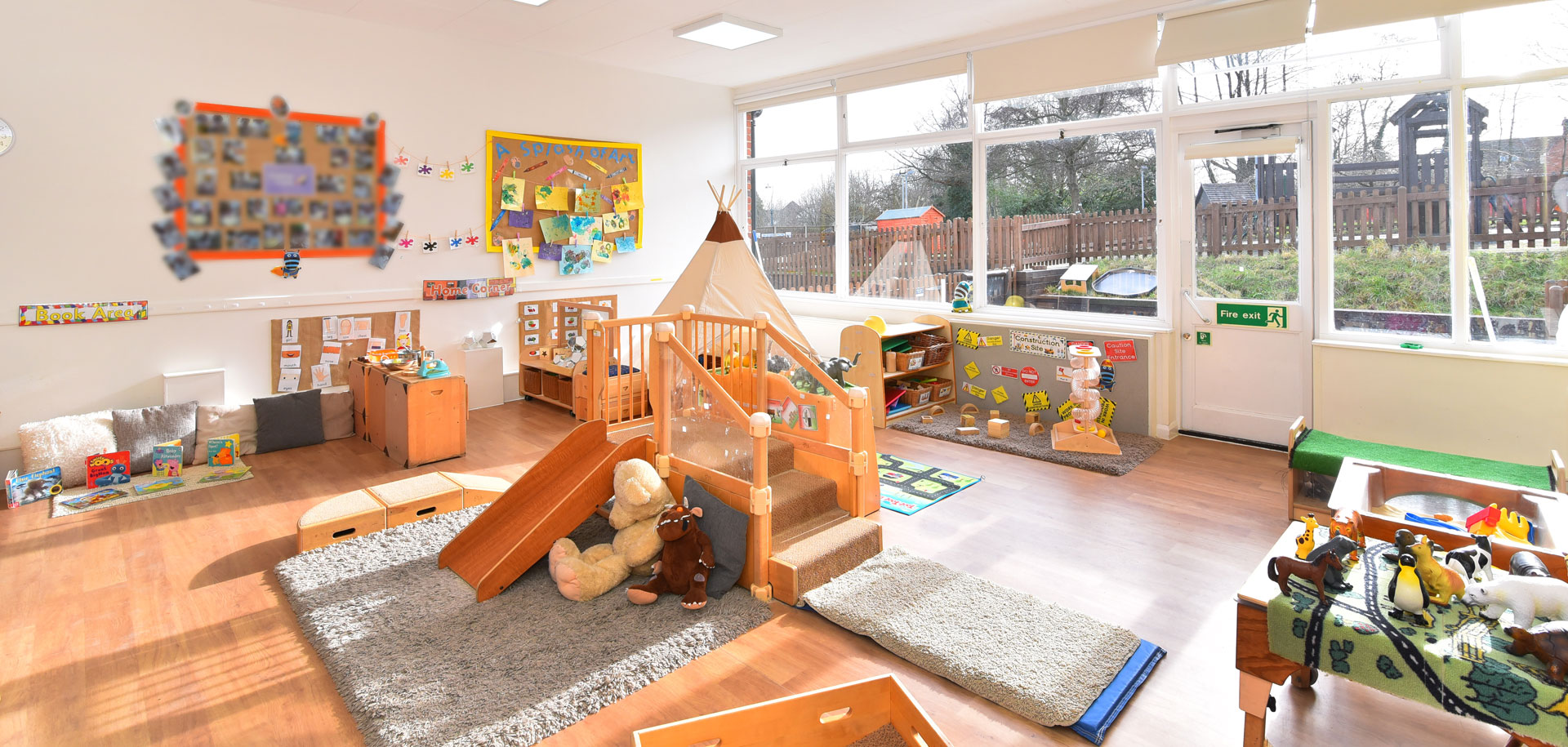 Caterham Burntwood Lane Day Nursery and Preschool