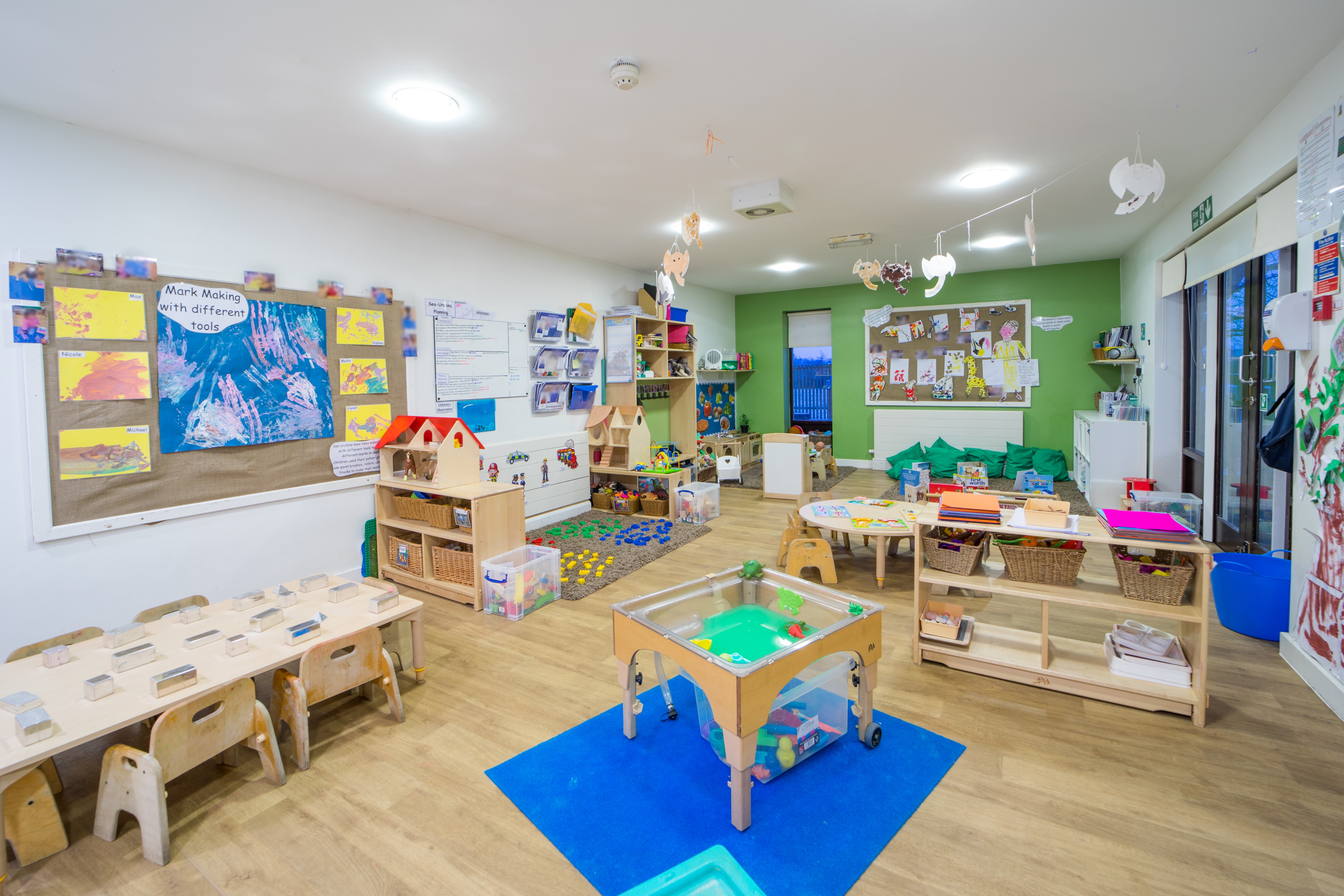 chigwell polar bears room