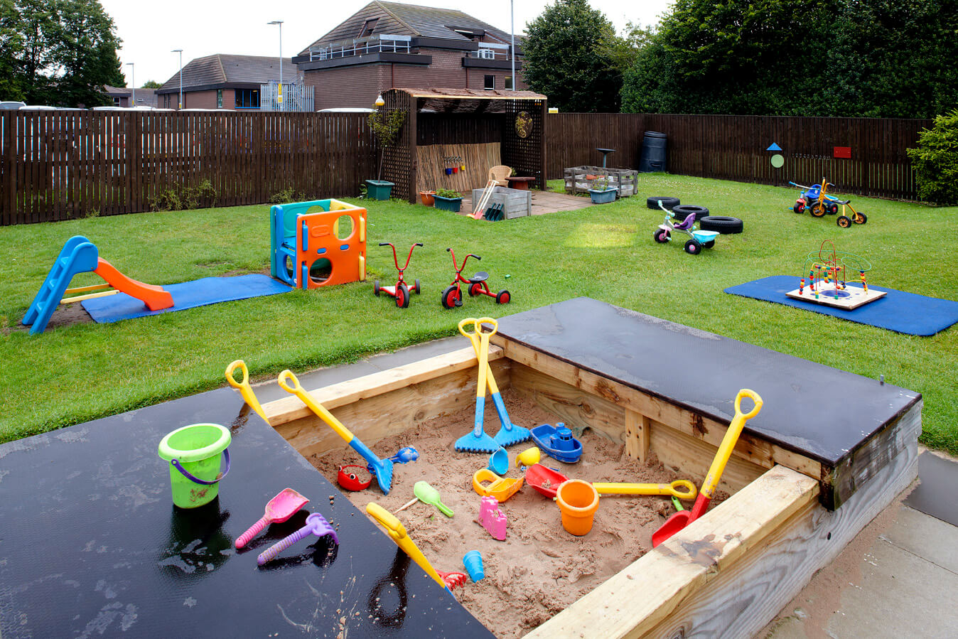 Countess nursery and preschool outdoor