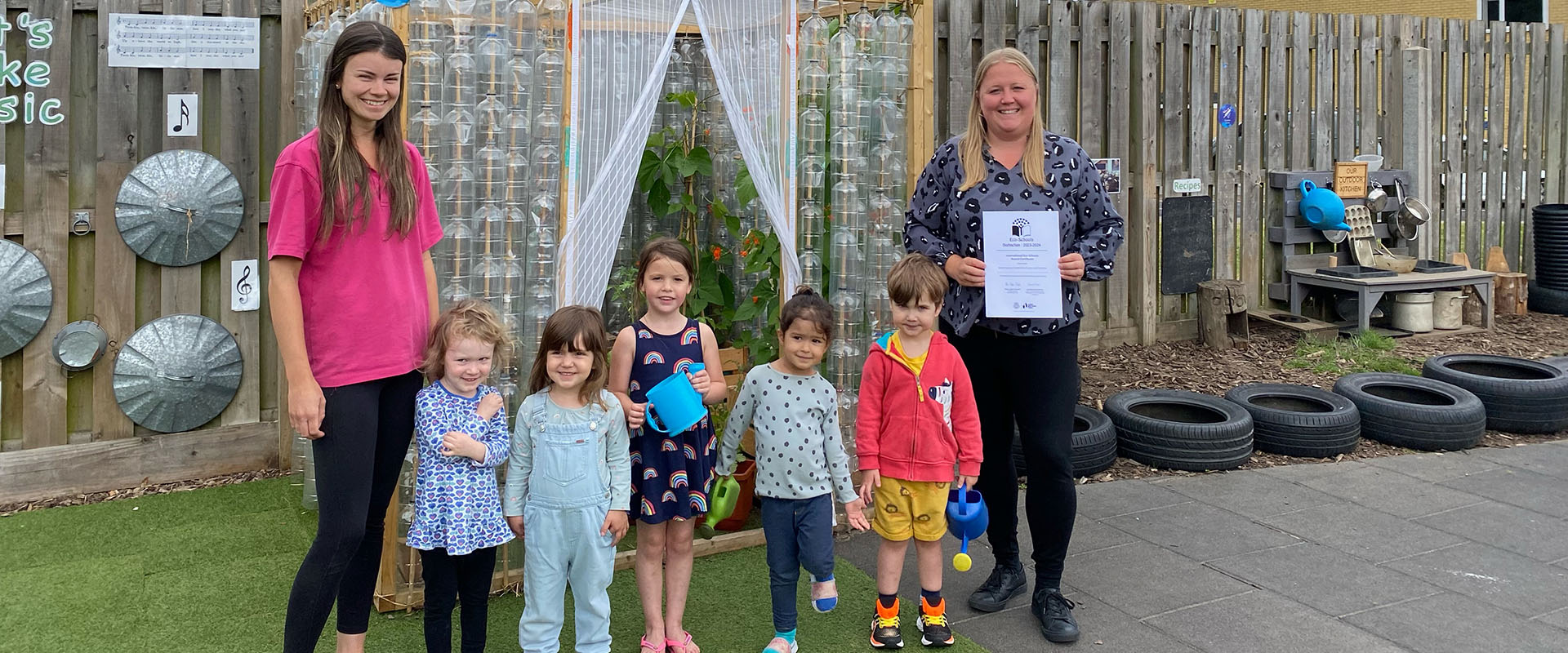 Bright Horizons Guildford Day Nursery and Preschool receives Green Flag Award