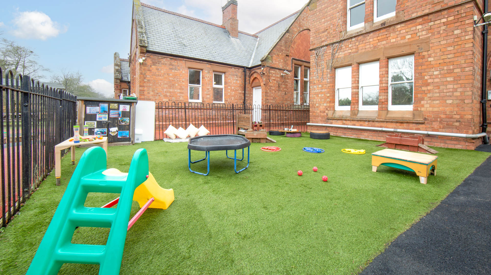 Kenilworth Day Nursery and Preschool Garden